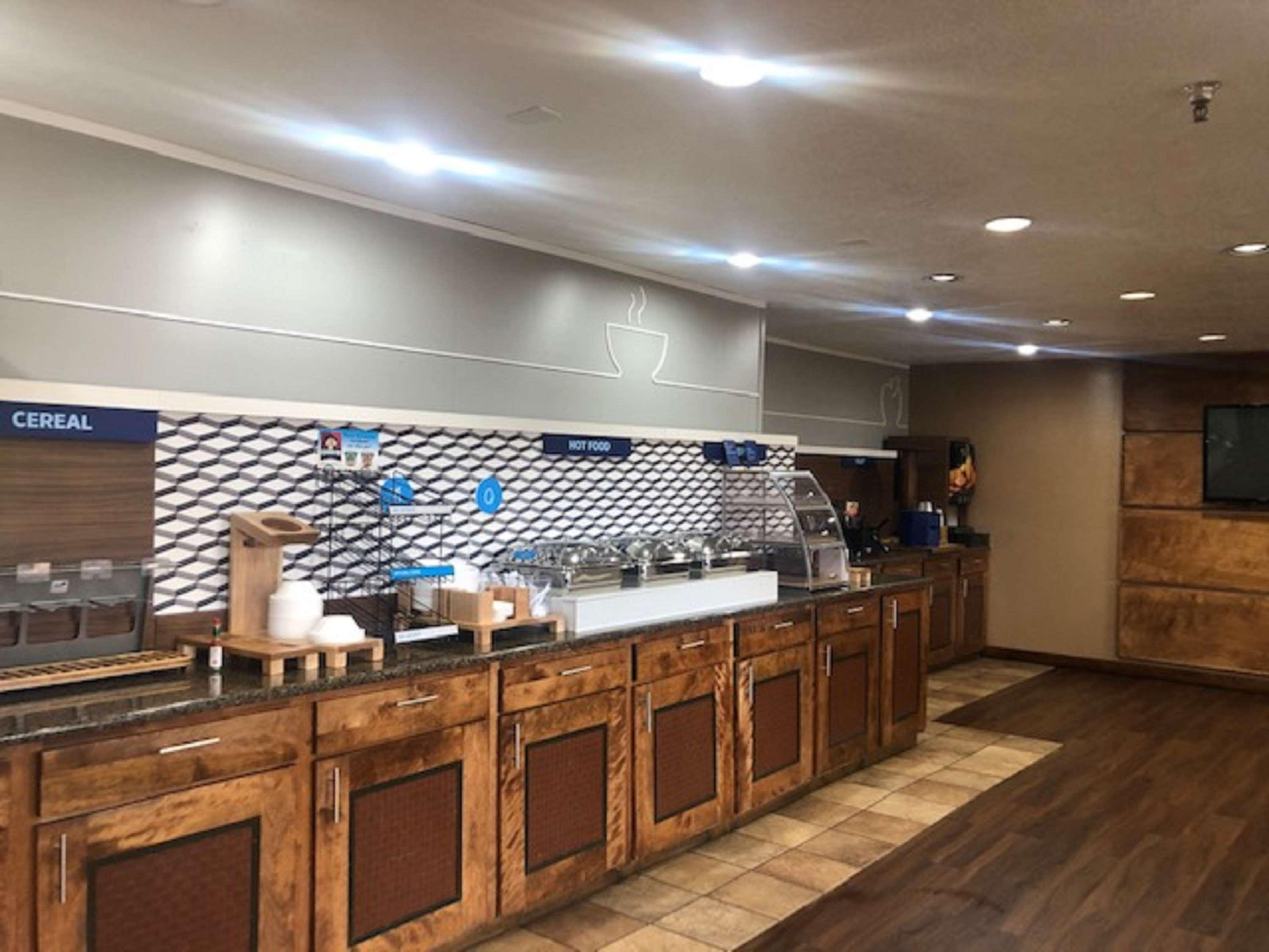 Surestay Plus By Best Western I40 Eubanks Albuquerque