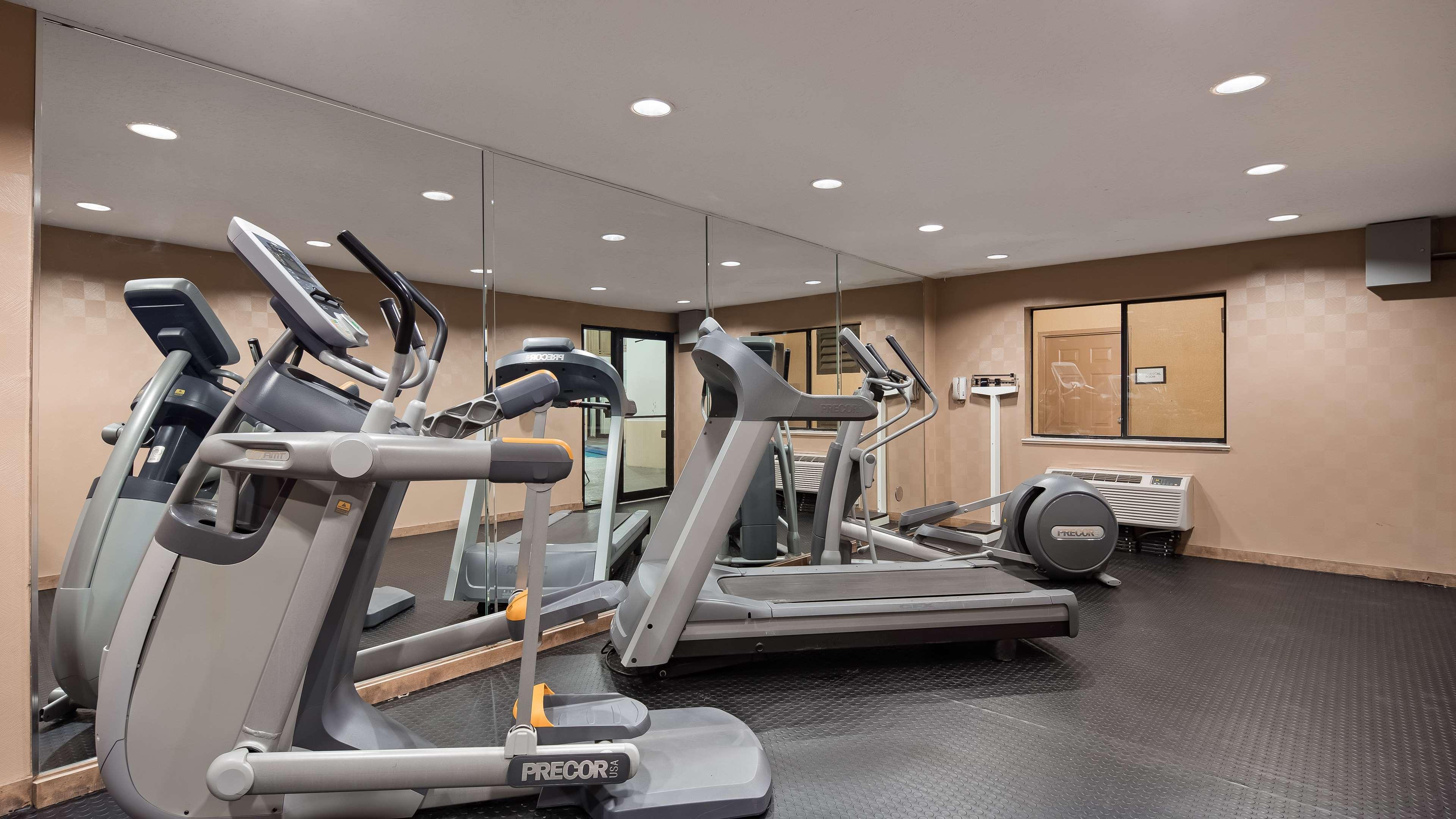 Hotel Surestay By Western I40 Eubanks 3*