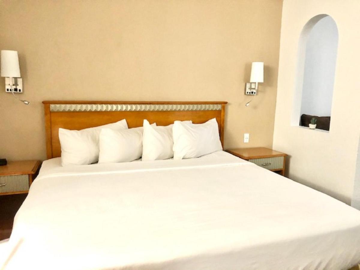 Surestay Plus By Best Western I-40 Eubank 3* Albuquerque