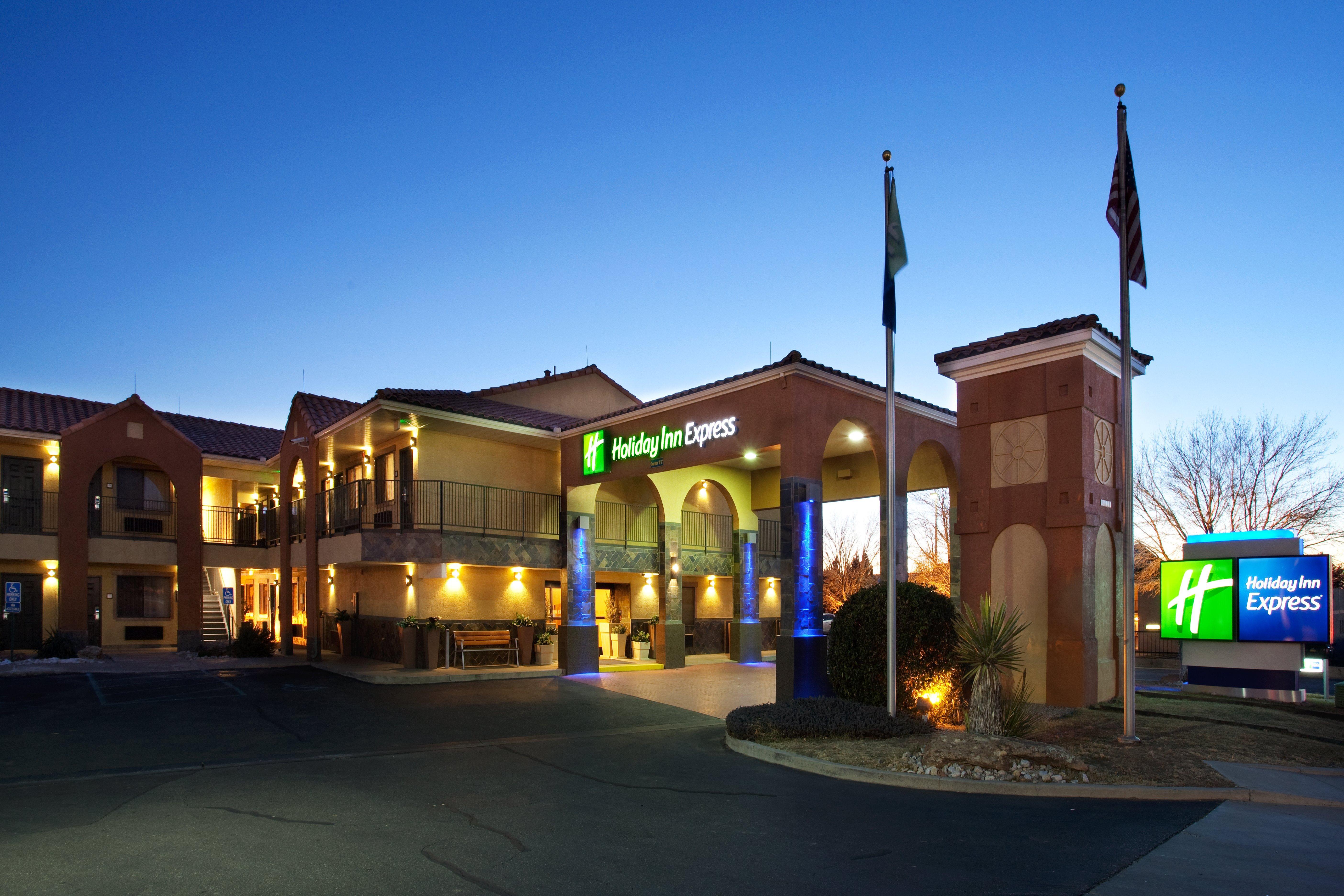 Hotel Surestay Plus By Best Western I-40 Eubank 3*